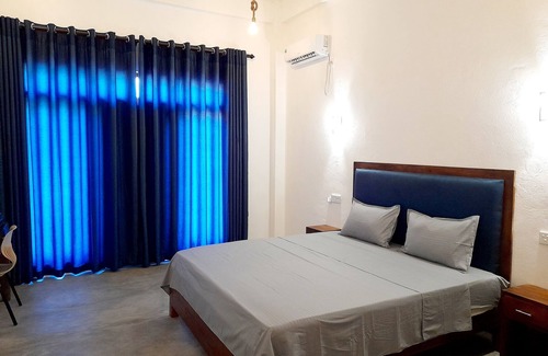 Pottuvil Division 2 House | Deluxe Rooms in Arugambay