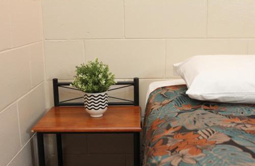 Mossman Hotel | Demi View Motel