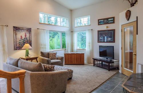 Healy Bed & Breakfast | Denali Primrose Bed & Breakfast