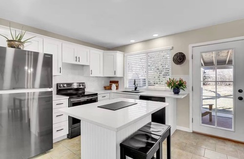 Northwest Arvada House | Denver 3bed/2 bath with spacious backyard