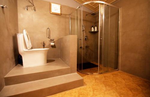 Khajjiar Cabin | Deodar Manor