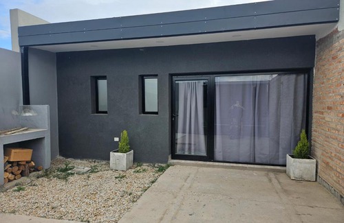 General Roca Apartment | Departamento Los Sauces 850