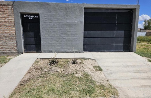 General Roca Apartment | Departamento Los Sauces 850