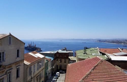 Cerro Concepcion Apartment | Departamentos Puerto Claro