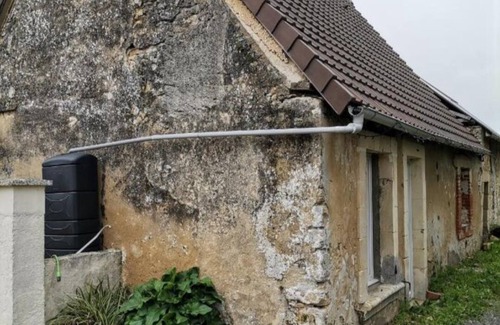 Vallon-sur-Gee House | Dependency