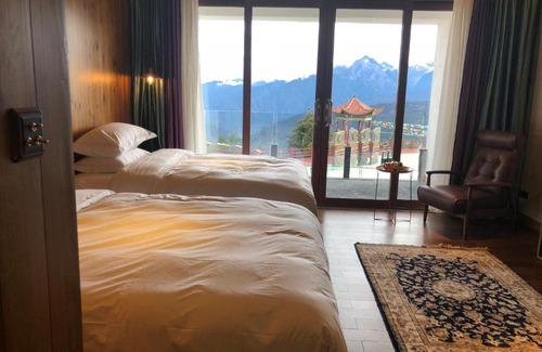 Deqen County House | Deqin Fragmentation Wuxiang Meili Snow Mountain Yeshe Holiday Mansion