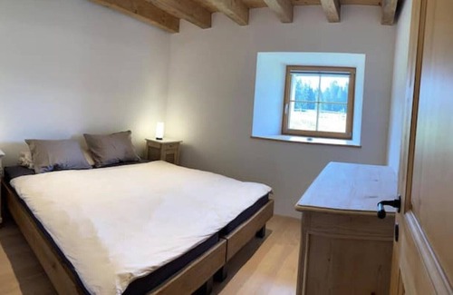 La Brevine Other | Der Charakter Eines Alten Bauernhofs im Herzen der Natur