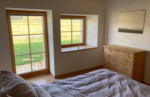 La Brevine Other | Der Charakter Eines Alten Bauernhofs im Herzen der Natur