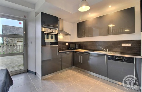 Henanbihen House | Des Hébiens - HENANBIHEN