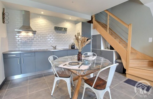 Henanbihen House | Des pommeraies - HENANBIHEN