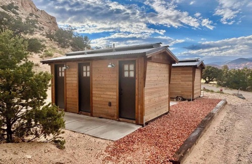 Teasdale House | Desert Skies Resort