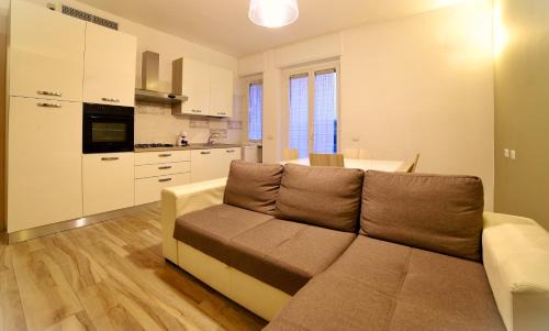 Zona Solari Apartment | Design District Cozy Nest