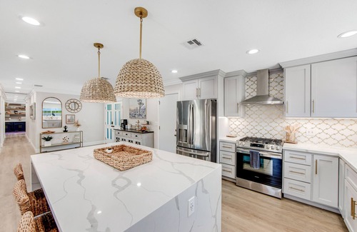 Desert Park Estates House | Designer dream with fireplace, game room, private pool, outdoor kitchen, firepit