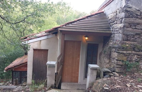 Boule-d'Amont House | Detached barn in a Catalan farmhouse surrounded by nature. Lounge area, kitchen.