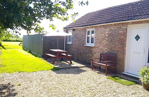 Tilney Fen End House | Detached Holiday Home in Norfolk/Cambridgeshire,sleeps 4 great for children/pets