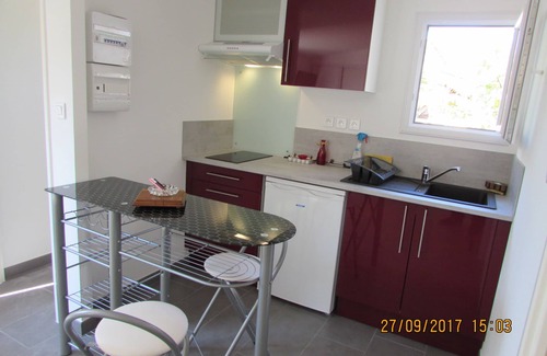 Balaruc-les-Bains House | Detached HOUSE ideal for spa guests near the Etang de Thau