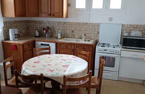 Franconville House | Detached house