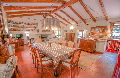 Collicello House | Detached house with private pool, ping pong/table football, soccer field