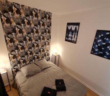 Moret-sur-Loing Apartment | Deux pièces terrasse