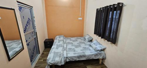 Varanasi Nagar Nigam House | Devansh Paying Guest House