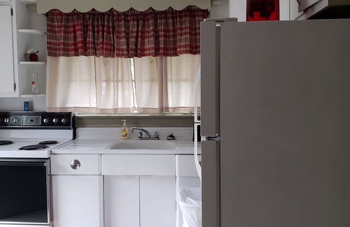 Matewan Cottage | Devil Anse Trail House Matewan WV access to Buffalo Mountain Devil Anse Trail