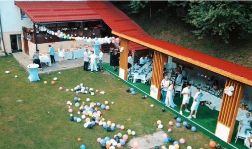 Banita Ski Chalet | Di &D House #rai