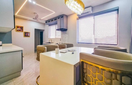 Sekondi-Takoradi Apartment | Diamond lux 2-bedroom Unit @ The O's Apartments