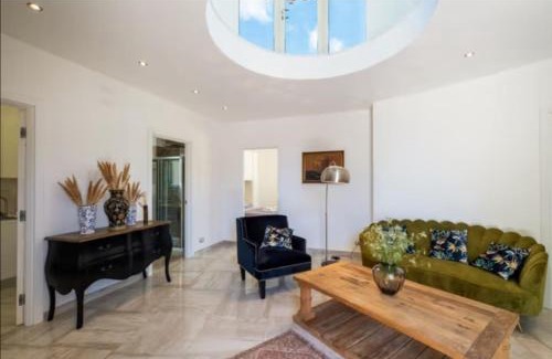 Uggiano la Chiesa Apartment | Dimora Santi Medici