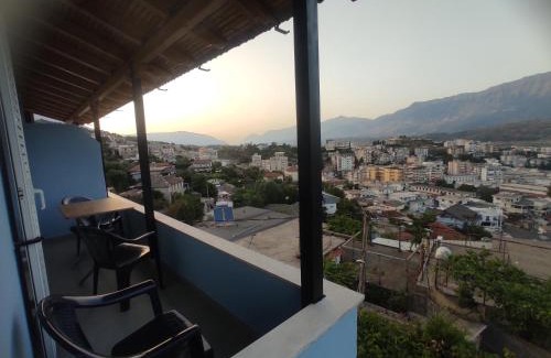 Gjirokaster Apartment | Dino Guest House