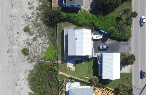 Interchange Square House | Direct Oceanfront with Secluded privacy