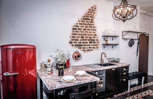 Stare Podgorze Apartment | Discover Krakow Old Town from a modern apartment