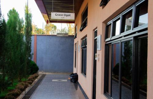 Siaya Hotel | Distinction Gardens
