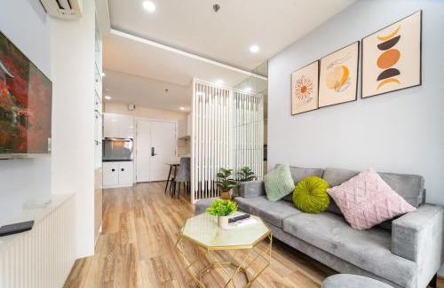 Phuong 8 Apartment | District 3 Modern Nest 2 bedroom