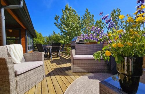 Talknafjordur House | Dixon Cabin nr. 7/Dixon sumarhús nr. 7 @Kirkjubraut