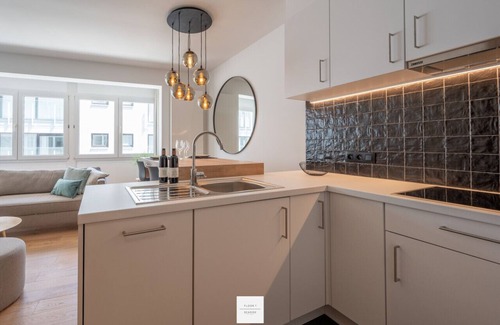 Heist Apartment | Docks Floor, a nicely renovated and compact seaside home