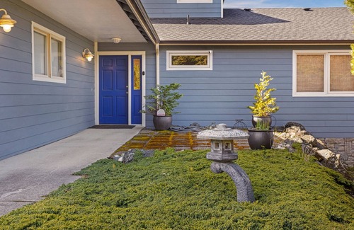 Gold Beach House | Dog-friendly, waterfront home w/ a furnished deck & amazing views