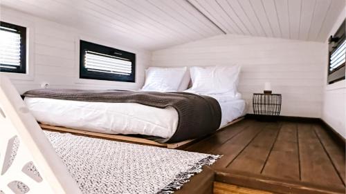 Battifolle House | Dolce Casa 2 by Tiny Away