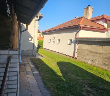 Kusin House | Dom v Obci Kusín