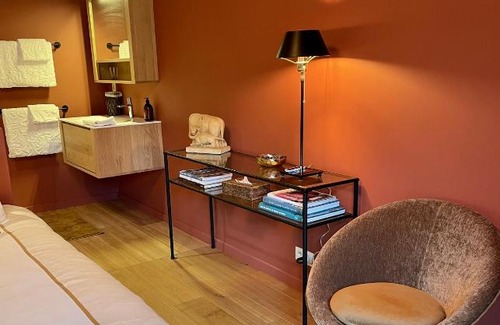 Florival House | Domaine Bourgogne en Grez "Terre d'Héritage"