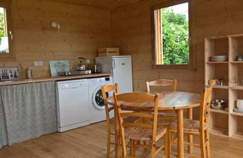 Saint-Georges-du-Bois House | Domaine des Deux Tilleuls - Gîte Écologique "La Cabane du Verger"