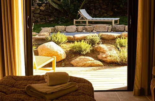 San-Gavino-di-Carbini House | Domaine de Gialla Bergerie Figa, 2 pers, piscine chauffée, 10 mn plage