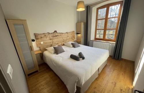 Lafarre House | Domaine de Clarat gites