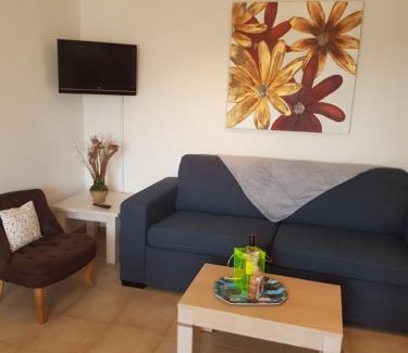 Santa-Maria-Poggio Apartment | Domaine de Mélody