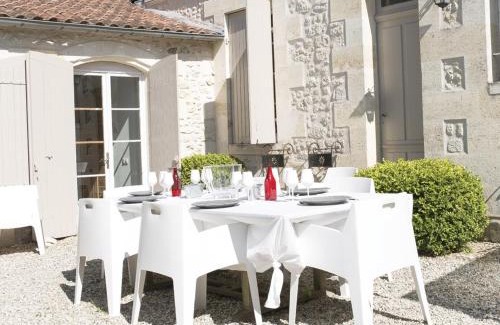 Moulis-en-Medoc House | Domaine de Quittignan Brillette
