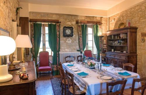 Saint-Medard House | Domaine de Vielcastel