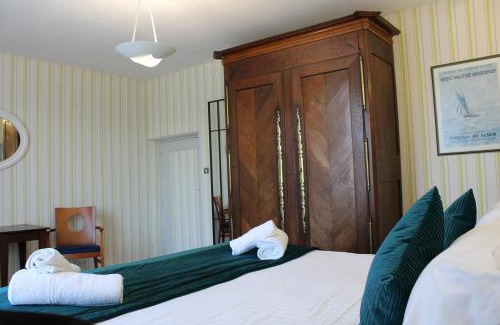 Grandcamp-Maisy House | Domaine Des Piéris - Chambres d'Hôtes