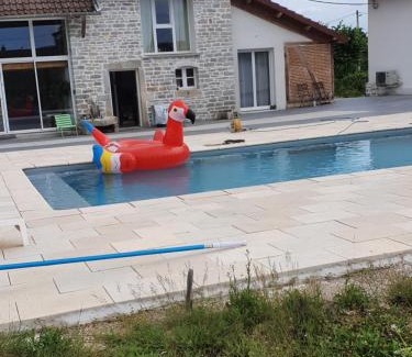 Saint-Symphorien-sur-Saone Apartment | Domaine Ravy-Magnolia