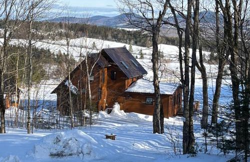 Le Granit Regional County Municipality Ski Chalet | Domaine Gagnon