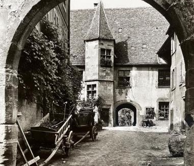 Riquewihr Apartment | Domaine La Cour Des Nobles - Demeure, Maison et Appartements au coeur de Riquewihr