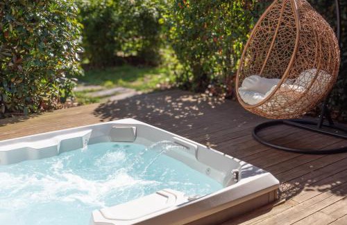 Saint-Affrique Apartment | Domaine le Vaxergues